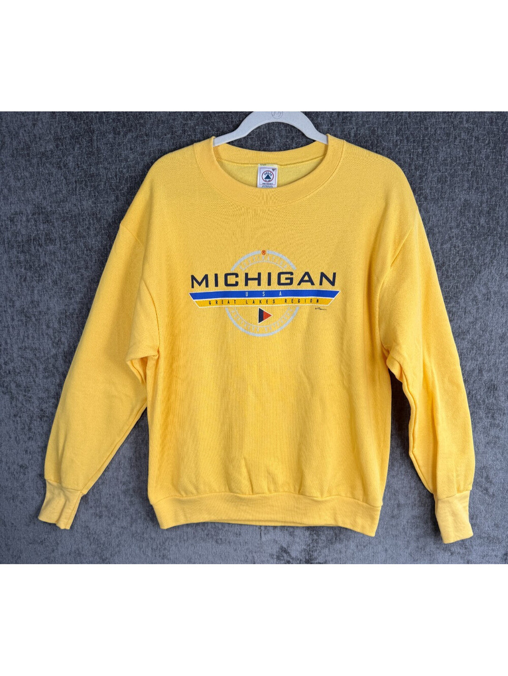Vintage 90s Michigan Great Lakes Sweatshirt Mens Medium Yellow Delta USA Made